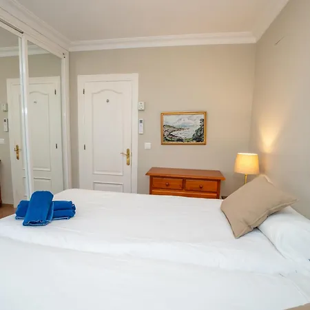 Tuhillo 2f Menyber Διαμέρισμα