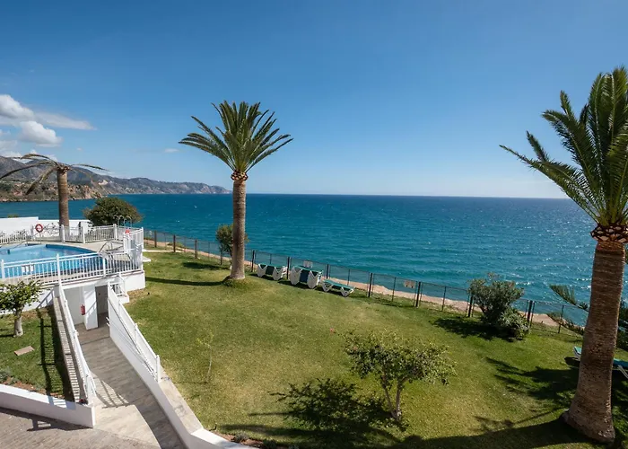 Tuhillo 2f Menyber * Nerja